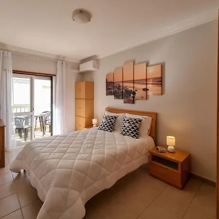 Flh Portimao Holiday Flat With Pool