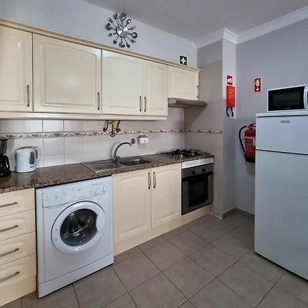 Flh Portimao Holiday Flat With Pool